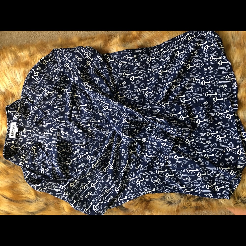 Express Slim-Fit Portofino Blouse Key Print, M